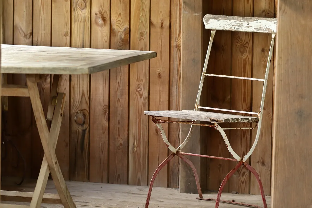 Riverside Garden Design: Choosing Furniture That Handles Damp Conditions